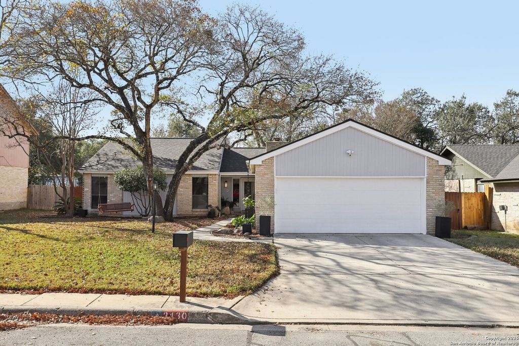 2430 Bluffridge, San Antonio, TX 78232