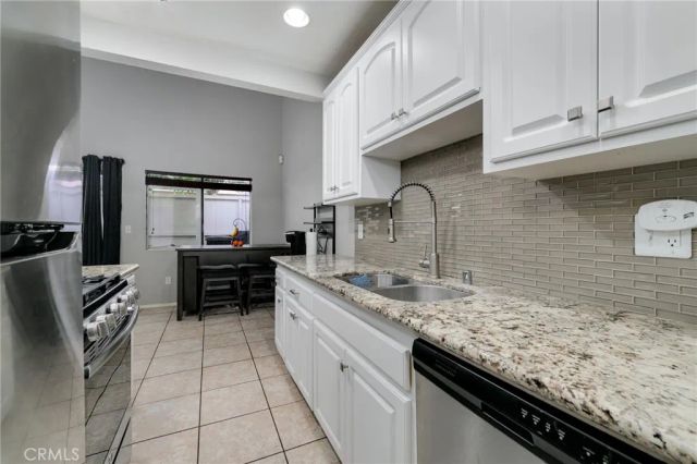 1439 Fredericks, Upland, CA 91786