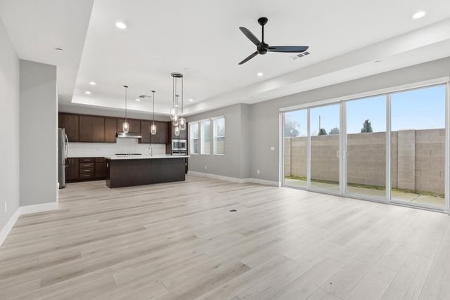 4115 Valkommen Dr, Denair, CA 95316