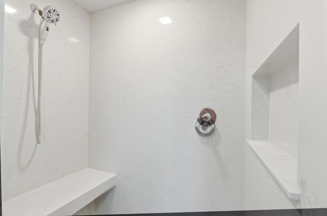 4115 Valkommen Dr, Denair, CA 95316