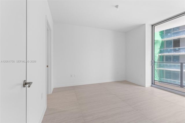 77 SE 5th Street 2205, Miami, FL 33131