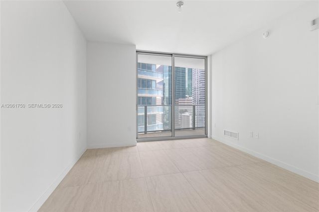 77 SE 5th Street 2205, Miami, FL 33131