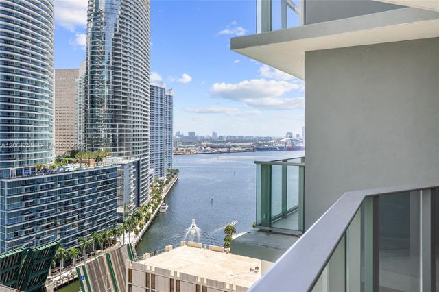 77 SE 5th Street 2205, Miami, FL 33131