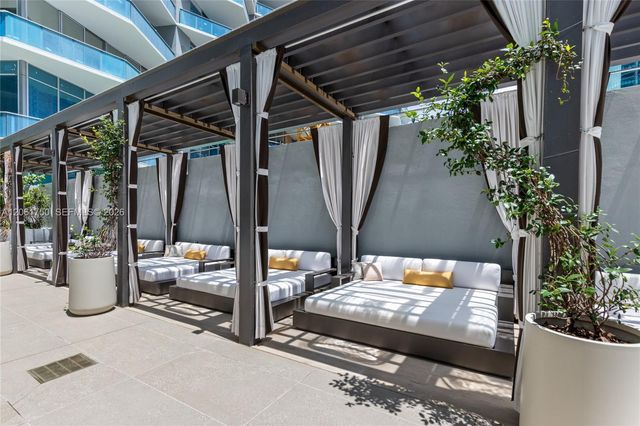 77 SE 5th Street 2205, Miami, FL 33131