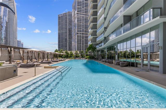 77 SE 5th Street 2205, Miami, FL 33131