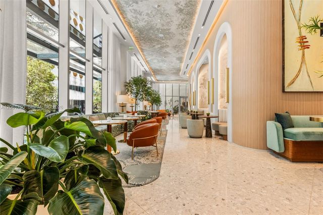 77 SE 5th Street 2205, Miami, FL 33131