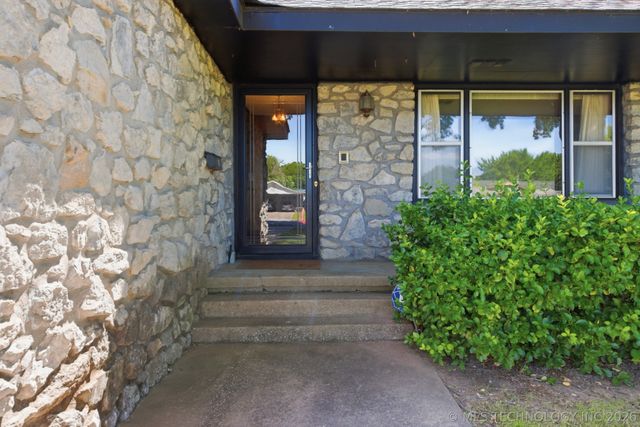 530 W 8th Street, Chelsea, OK 74016