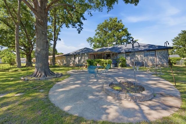 530 W 8th Street, Chelsea, OK 74016