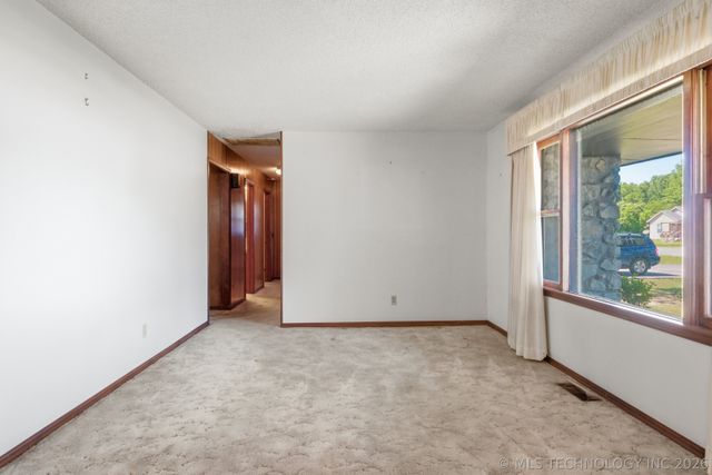 530 W 8th Street, Chelsea, OK 74016