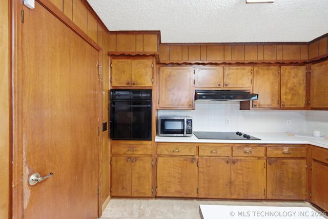 530 W 8th Street, Chelsea, OK 74016