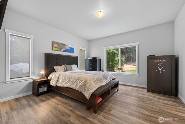 20905 192nd Avenue E, Orting, WA 98360