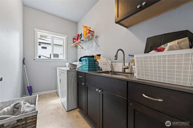 20905 192nd Avenue E, Orting, WA 98360