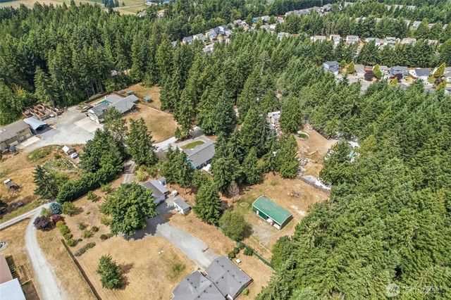 20905 192nd Avenue E, Orting, WA 98360
