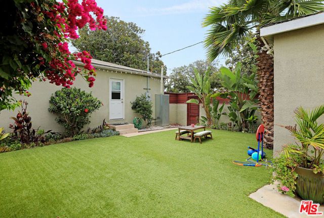 11333 Culver Boulevard, Los Angeles, CA 90066