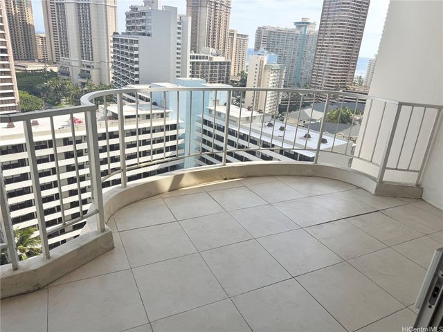 469 Ena Road 2103, Honolulu, HI 96815