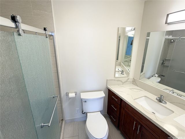 469 Ena Road 2103, Honolulu, HI 96815