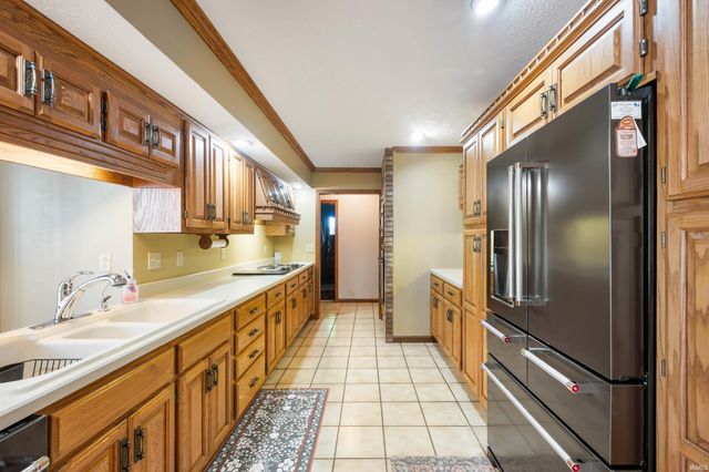 203 Westwood Drive, Hartford City, IN 47348