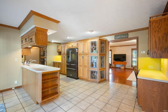 203 Westwood Drive, Hartford City, IN 47348