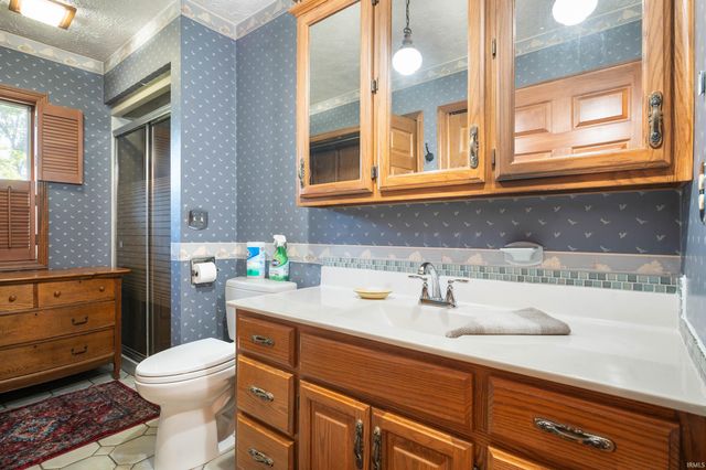 203 Westwood Drive, Hartford City, IN 47348