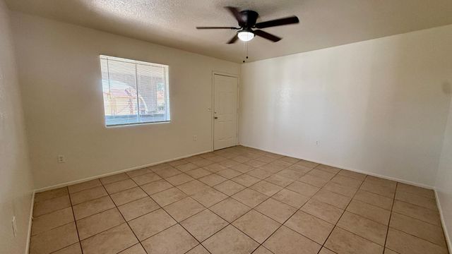 3128 E Cicero Street Apt 202, Mesa, AZ 85213