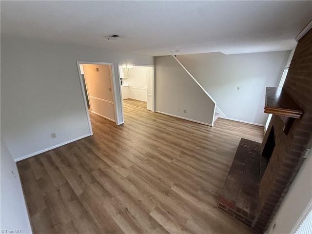 1905 Winding Ridge Road, Winston-salem, NC 27127