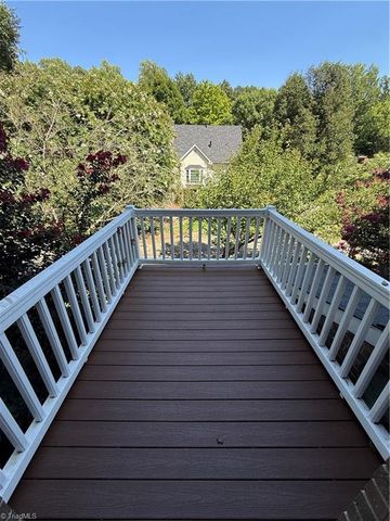1905 Winding Ridge Road, Winston-salem, NC 27127