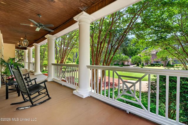 40 Marais Ridge, Hattiesburg, MS 39402