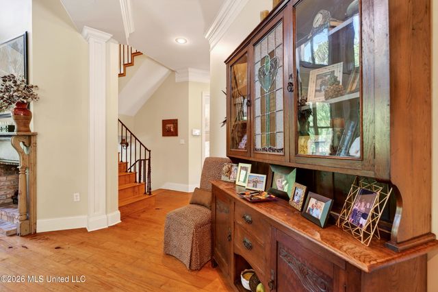 40 Marais Ridge, Hattiesburg, MS 39402
