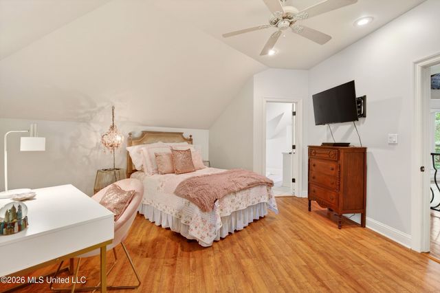 40 Marais Ridge, Hattiesburg, MS 39402