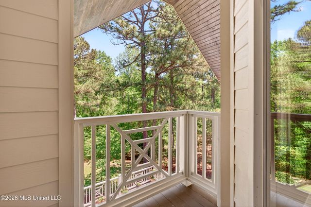 40 Marais Ridge, Hattiesburg, MS 39402