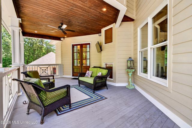 40 Marais Ridge, Hattiesburg, MS 39402