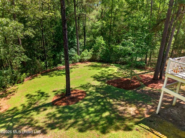 40 Marais Ridge, Hattiesburg, MS 39402