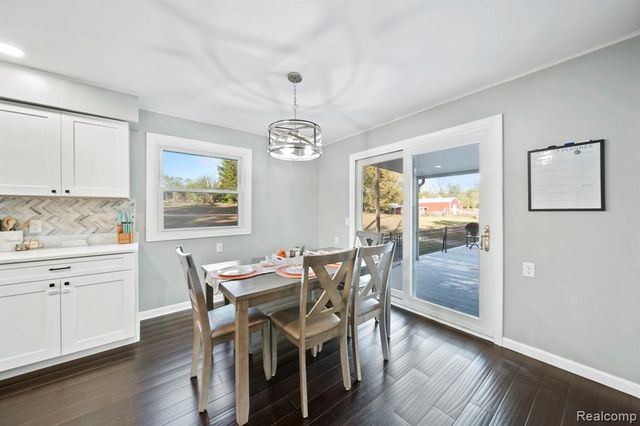 11300 Sharon Valley Road, Brooklyn, MI 49230