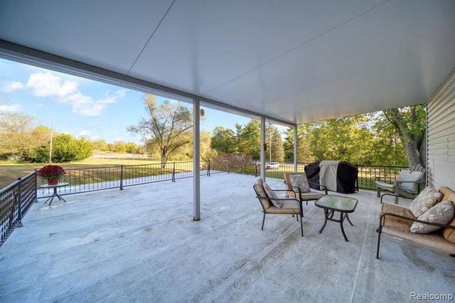 11300 Sharon Valley Road, Brooklyn, MI 49230