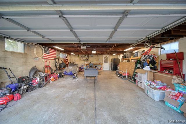 11300 Sharon Valley Road, Brooklyn, MI 49230