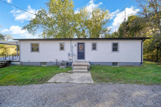 11300 Sharon Valley Road, Brooklyn, MI 49230