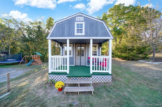 11300 Sharon Valley Road, Brooklyn, MI 49230