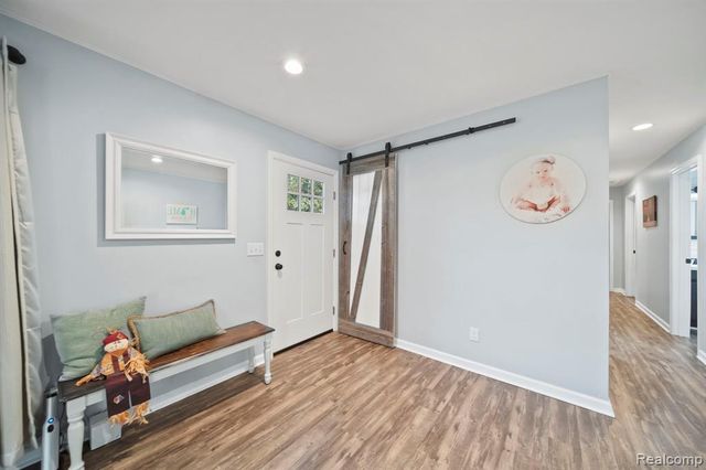 11300 Sharon Valley Road, Brooklyn, MI 49230