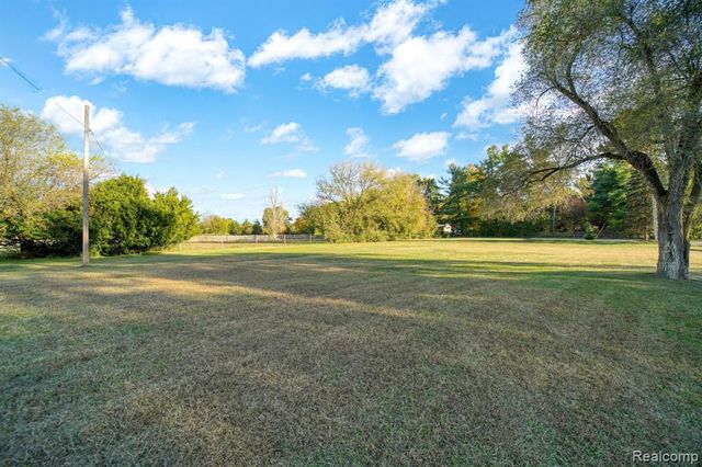 11300 Sharon Valley Road, Brooklyn, MI 49230