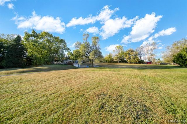 11300 Sharon Valley Road, Brooklyn, MI 49230