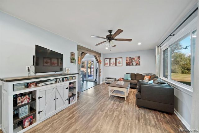 11300 Sharon Valley Road, Brooklyn, MI 49230