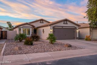3590 E GLENEAGLE Place, Chandler, AZ 85249