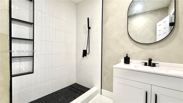 10271 Oleander Court, Pembroke Pines, FL 33026