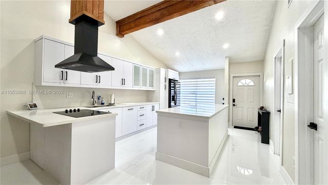 10271 Oleander Court, Pembroke Pines, FL 33026