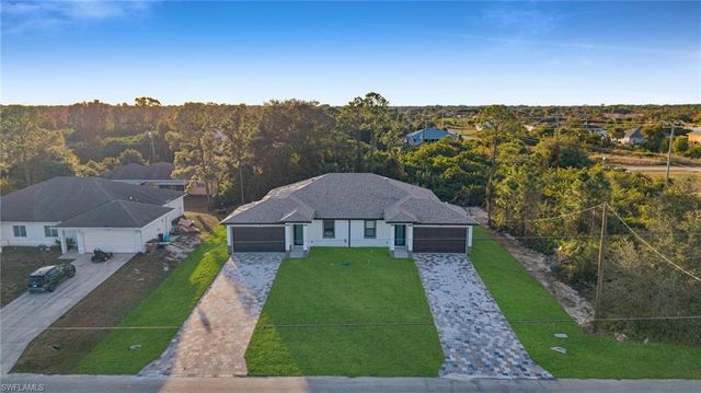 4980 Fairway Ct, Lehigh Acres, FL 33973