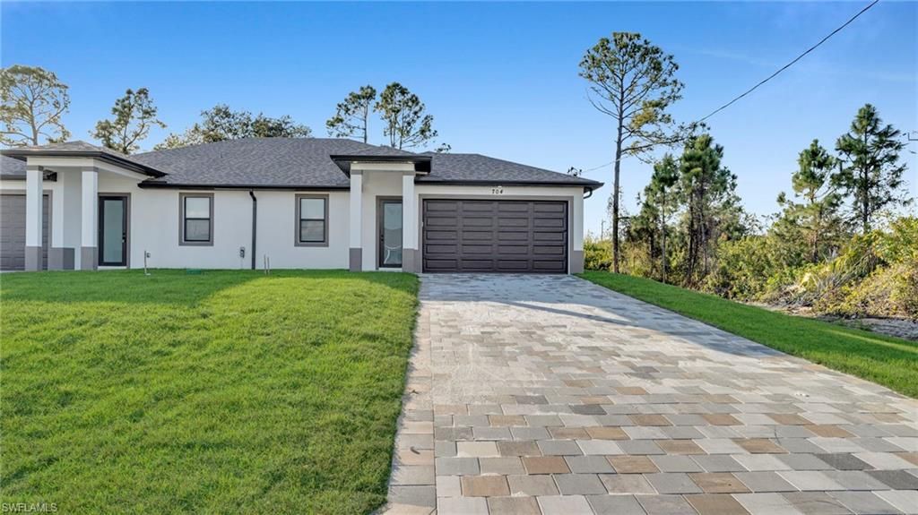 4980 Fairway Ct, Lehigh Acres, FL 33973