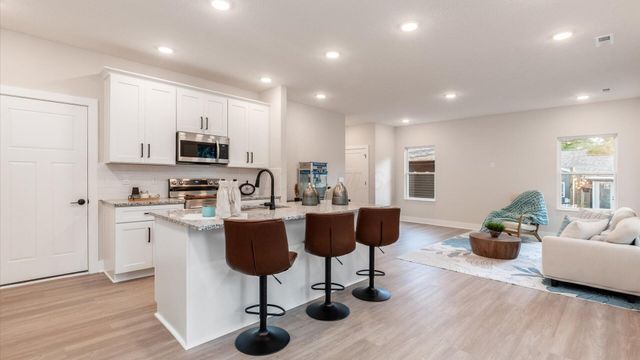 13294 Cedar Road NE, Thornville, OH 43076