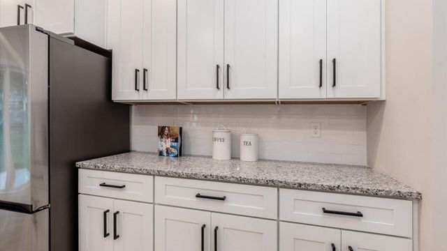 13294 Cedar Road NE, Thornville, OH 43076