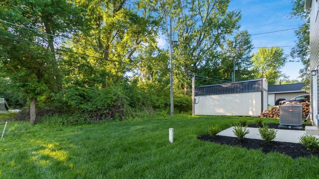 13294 Cedar Road NE, Thornville, OH 43076