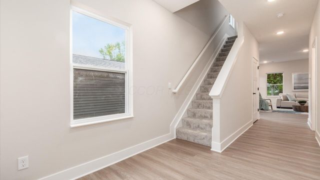 13294 Cedar Road NE, Thornville, OH 43076